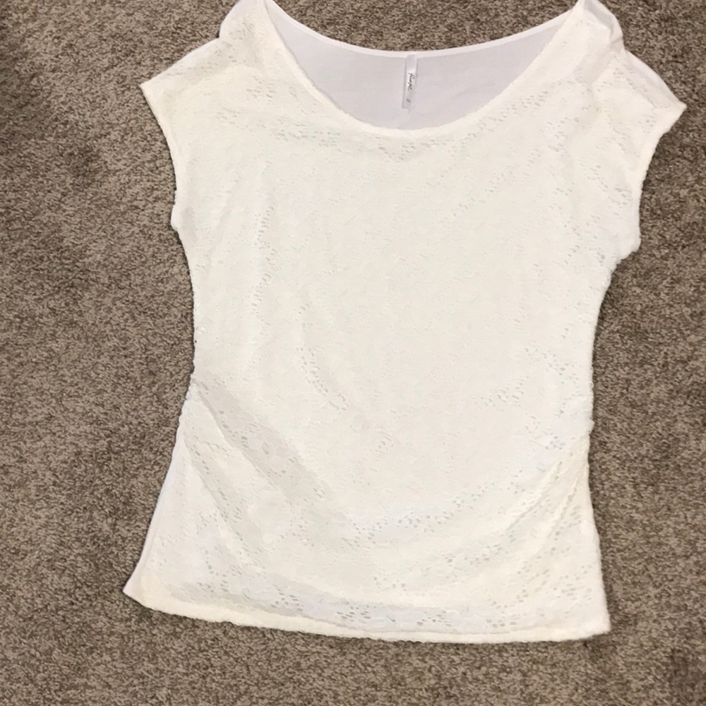 White Lace Fuego Top